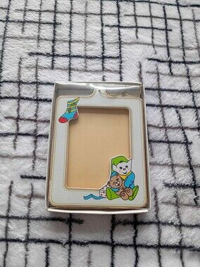 Vintage Made in Taiwan Wooden Frame Ornament NEW